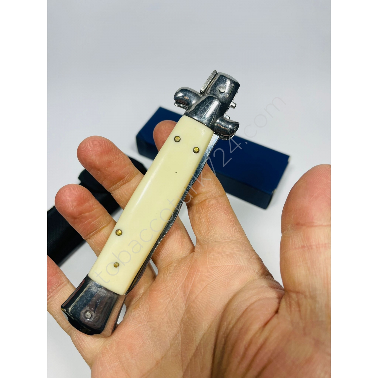Akc Marka İtalyan Kemik Kasa Kıvrımlı MetalRenk Bıçak 25cm